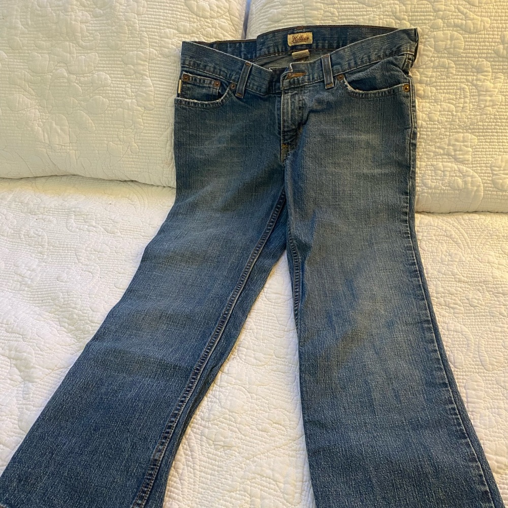 Hollister Woman’s Jeans.  Size 5